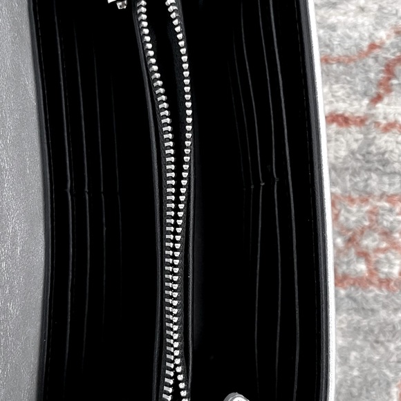 Sliver Purse - Picture 2 of 5